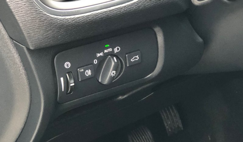 Volvo V40 D2 LIVSTYL full